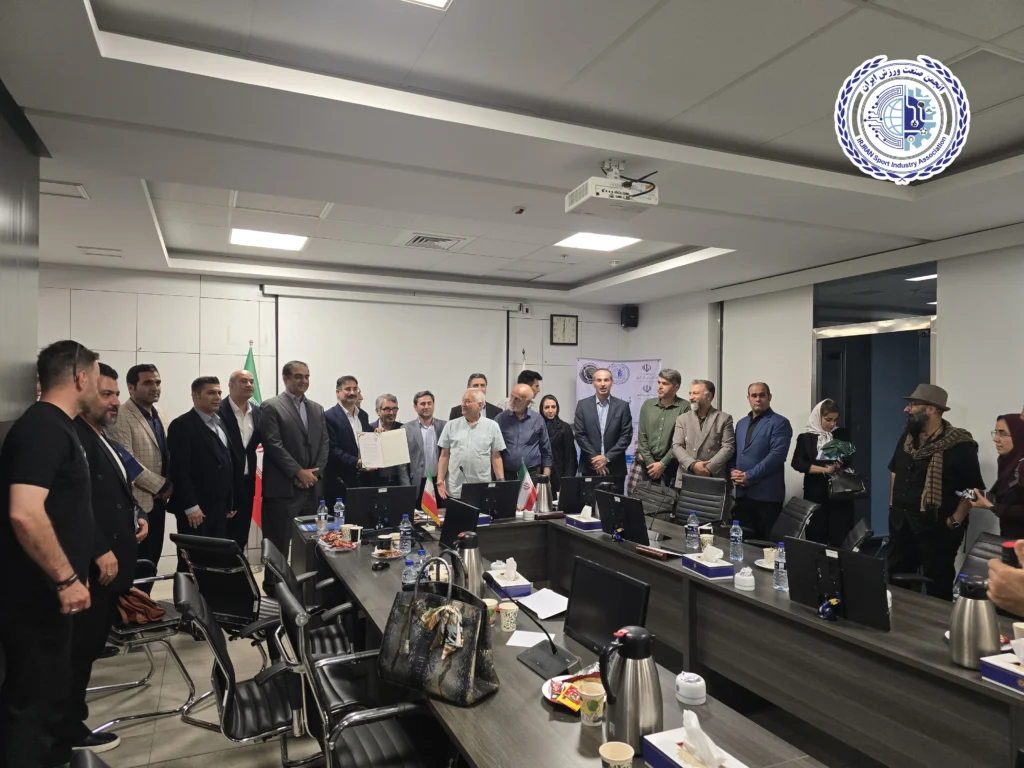 دعوت از فعالان و مسئولان برای سیاست‌گذاری برنامه راهبردی چهارساله صنعت ورزش کشور